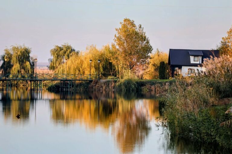 Routine Maintenance Strategies for Adventure Lakes Homes