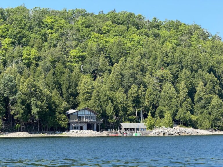 DIY Repair Projects for Your Lakeside Retreat